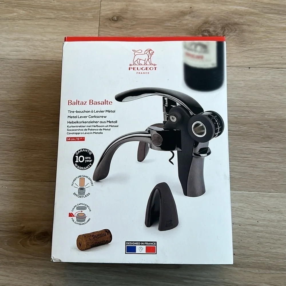 Sleek Black and Silver Corkscrew Peugeot ® Baltaz Basalte Corkscrew